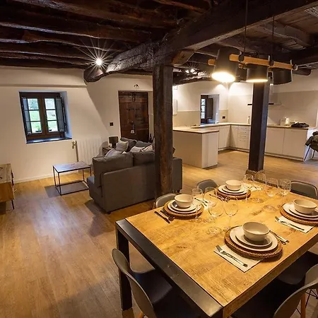 Arbela Apartamentuak דירה *